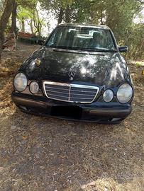 Vendita Ricambi Mercedes classe E 270