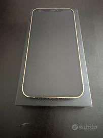 iPhone 12 - Batteria 100%