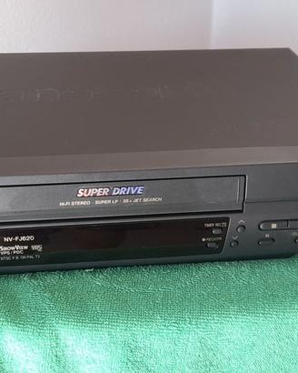 Videoregistratore Panasonic NV-FJ620