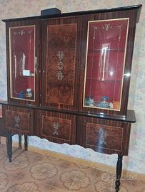 credenzina in legno buono stato 