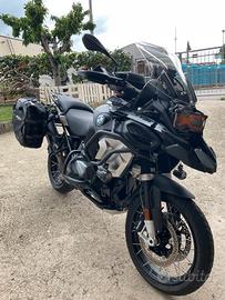 BMW GS 1250 Triple Black 2024