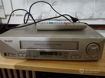 Videoregistratore SHARP con telecomando 