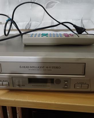 Videoregistratore SHARP con telecomando 