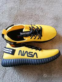 Sneakers NASA