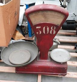 Bilancia vintage Italiana