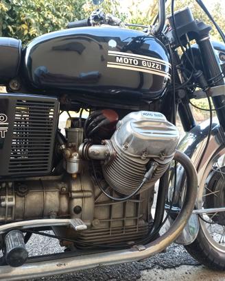 Moto Guzzi 850 gt