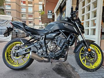 Yamaha MT-07 