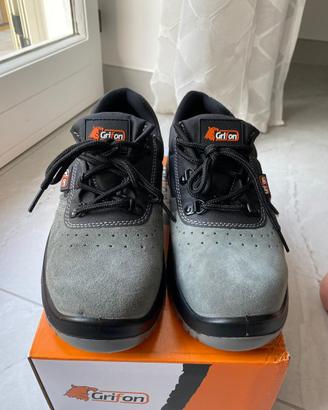 Scarpe da lavoro antinfortunistiche numero 40 s1p