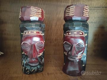 Statue in legno comprate in giamaica