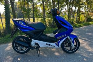 Yamaha Aerox 50