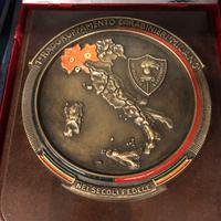 Blocco misto di cose di carabinieri