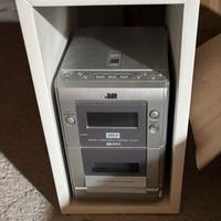 stereo jcv con doppia cassetta e lettore cd.