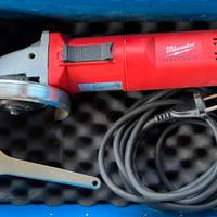 SMERIGLIATRICE MILWAKEE AG 10-125 1010 W