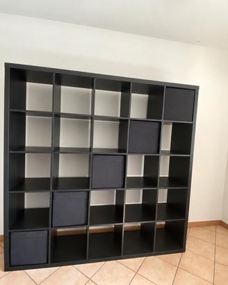 Libreria IKEA KALLAX 5x5 / 182x182x39 cm