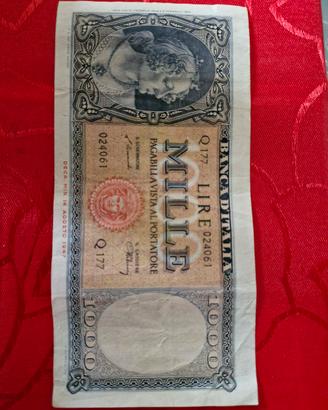 Banconota da 1000 lire ornata di perle 