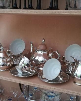 Servizio da thè "BAVARIA" in argento e porcellana