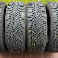 4 gomme 215 60 17 100 V Goodyear 4 stagioni a 90 %