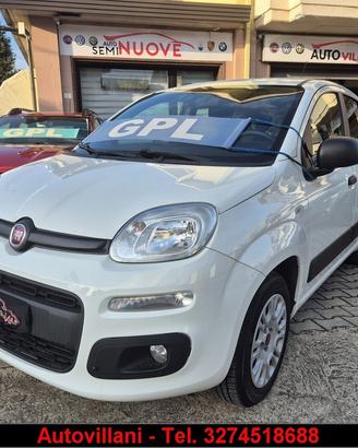 Fiat PANDA 1.2 LOUNGE cv 70 GPL