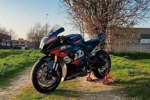 Suzuki GSX R 1000 RR