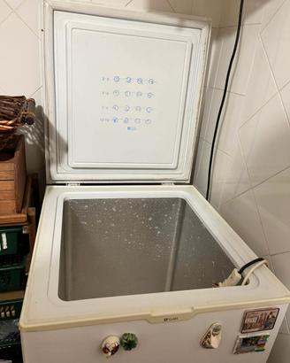 Congelatore a pozzetto
