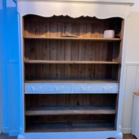 LIBRERIA IN STILE PROVENZALE