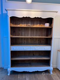 LIBRERIA IN STILE PROVENZALE