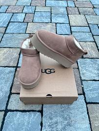 UGG classic platform donna
