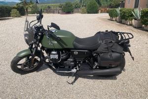 Moto Guzzi V7 IV - 2024