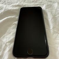 iPhone 8; 128 GB