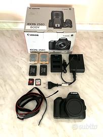 Canon EOS 250D corpo + accessori