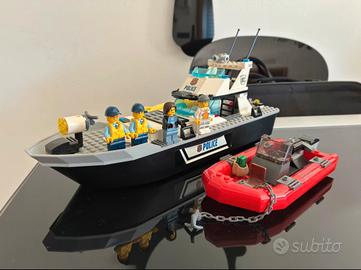 LEGO City, set 60129 Motoscafo della Polizia