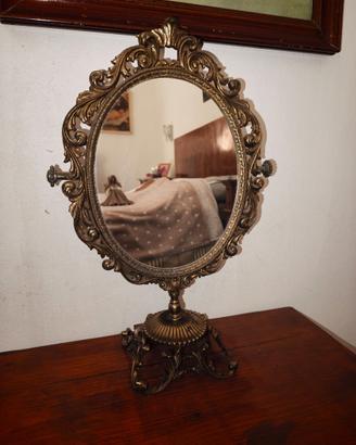 Specchio antico