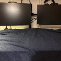 Coppia di monitor Lenovo