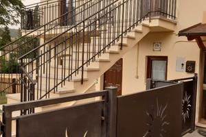 Casa indipendente libera su due lati