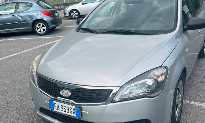 Kia Ceed 1.4 benzina