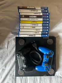PLAYSTATION 4 + 2 Telecomandi e 11 Giochi