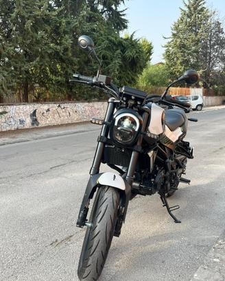 Benelli Leoncino 125
