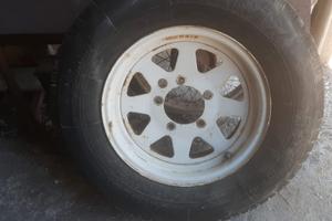 vari cerchi per 4x4 inglesi e giapponesi 