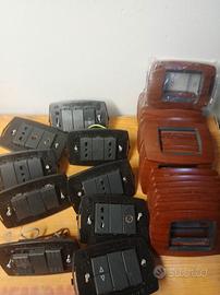 Materiale elettrico
