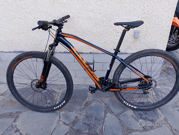mountain bike 