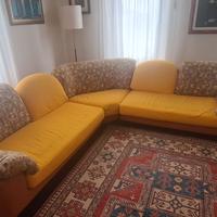 Divano angolare Mimo – Buone condizioni