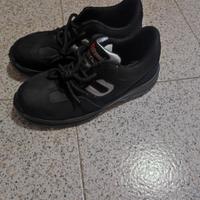 Scarpe antinfortunistiche