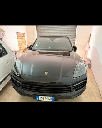 Porsche cayenne 3.0