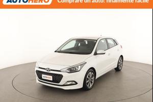 HYUNDAI i20 AK17037