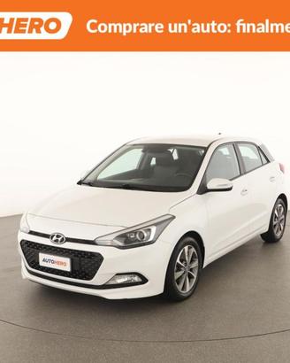 HYUNDAI i20 AK17037