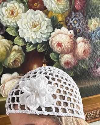 Cappello estivo crochet bianco