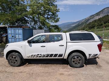 Nissan Navarra  2.3 dCi Diuble Cab N-Connecta