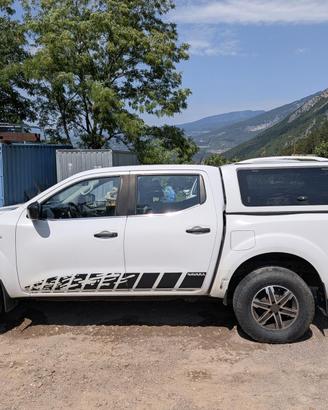 Nissan Navarra  2.3 dCi Diuble Cab N-Connecta