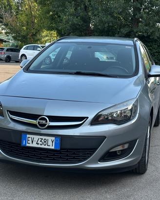 Opel Astra 1.7 CDTI 110CV 140mila km