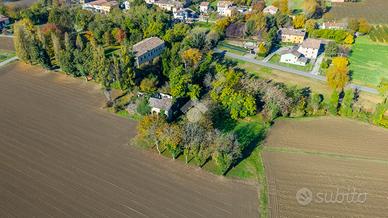 RUSTICO A REGGIO NELL'EMILIA